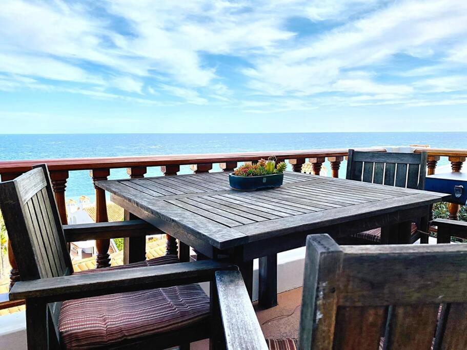 Sunrise Bliss Villa Avalon Dış mekan fotoğraf