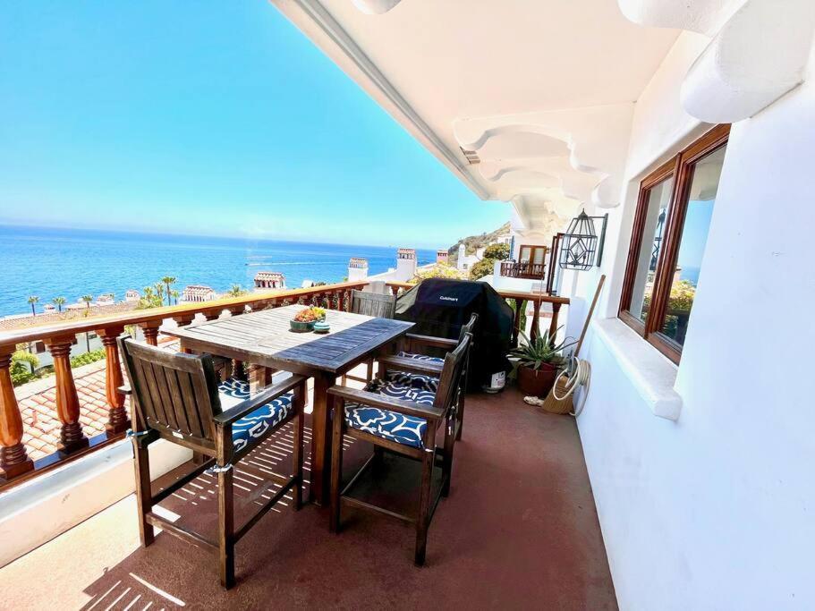 Sunrise Bliss Villa Avalon Dış mekan fotoğraf