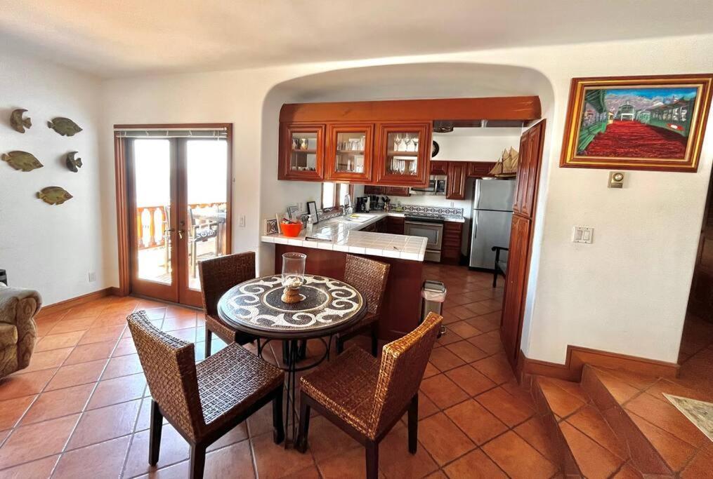 Sunrise Bliss Villa Avalon Dış mekan fotoğraf